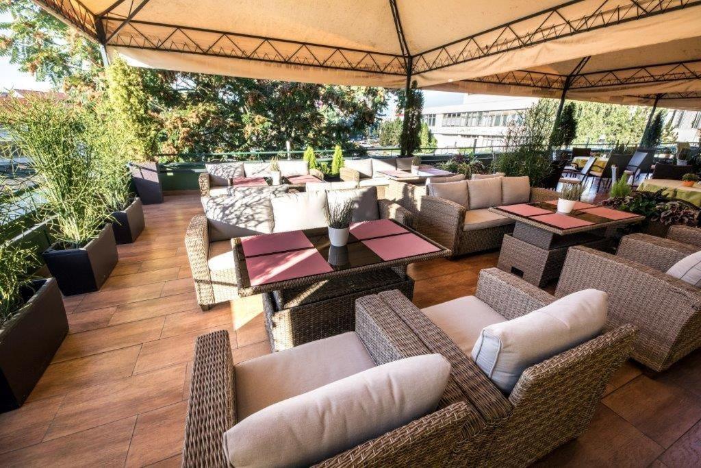 Hotel Zlaty Byk Rymawska Sobota Zewnętrze zdjęcie